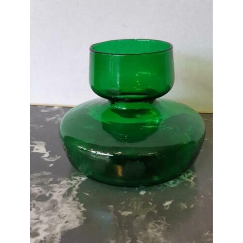 Mooie vintage groene vaas, doorsnee 14x H 12 cm