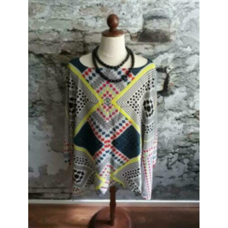 NIEUW!!! Unieke soepel draagbare en kleurrijke cape onesize