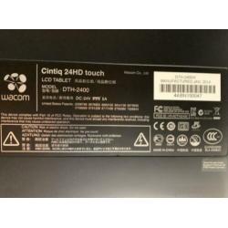 Wagon Cintiq 24HD Touch