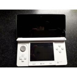 Nintendo 3DS Zgan plus diverse spellen
