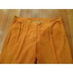 MAZE oranje gevoerde SUEDE pantalon