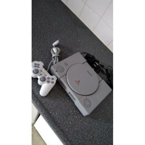 Te koop goede PlayStation 1 met controller