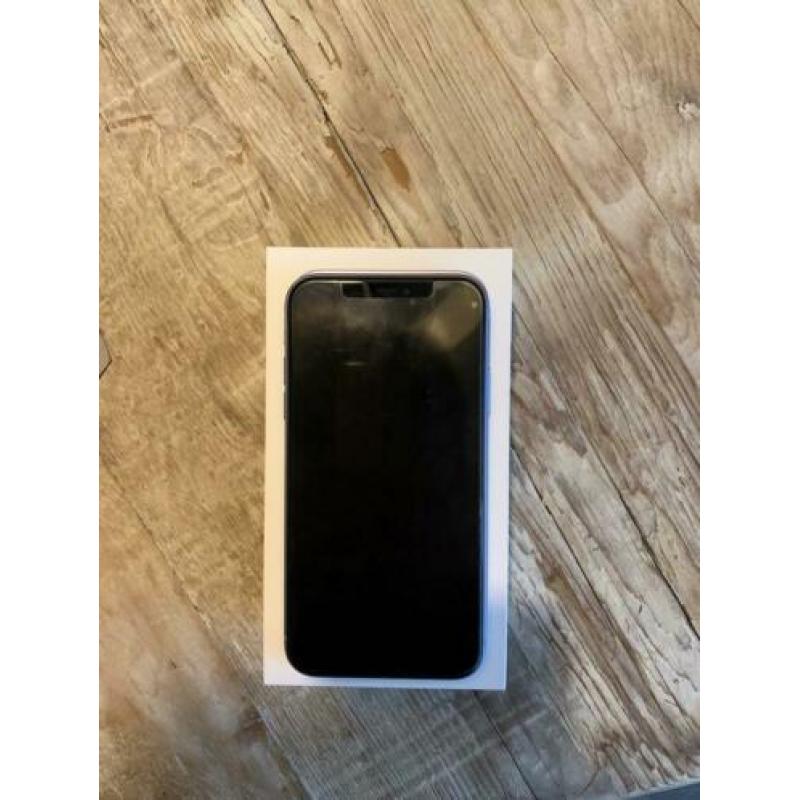 iPhone 11 paars 128GB
