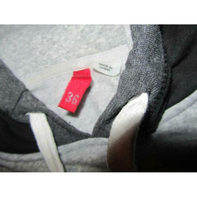 Dividend hoody S zgan!