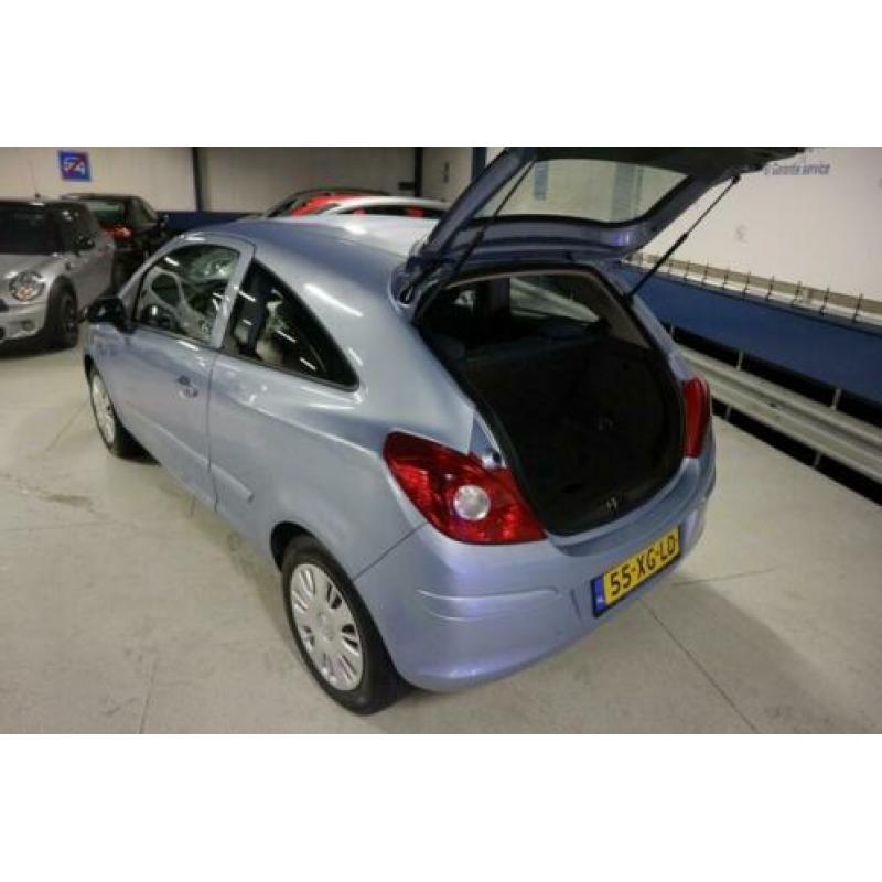 Opel Corsa 1.2-16V Enjoy NIEUW MODEL / AIRCO / NAP KM STAND