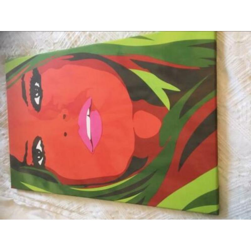 3 Kleurige schilderijen op canvas