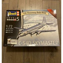 Revell C-54D Skymaster 70th Anniversary Berlin 03910 NIEUW