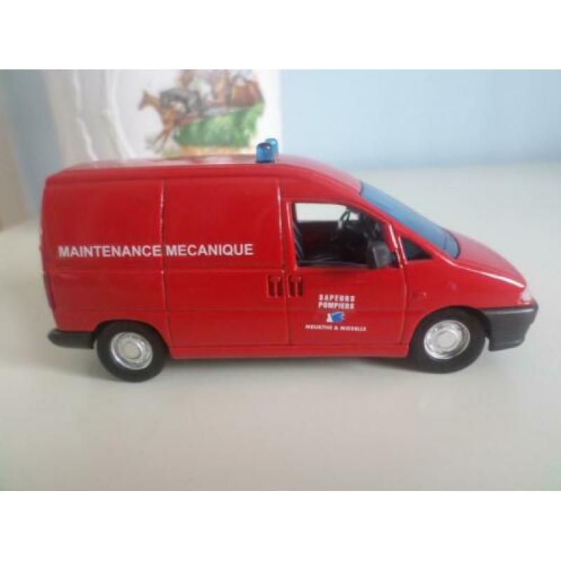 PEUGEOT EXPERT van Solido