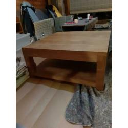 Teak bijzet tafel 100cm bij 100cm