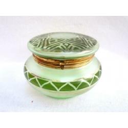 Boheems glas - art deco dekselschaaltje