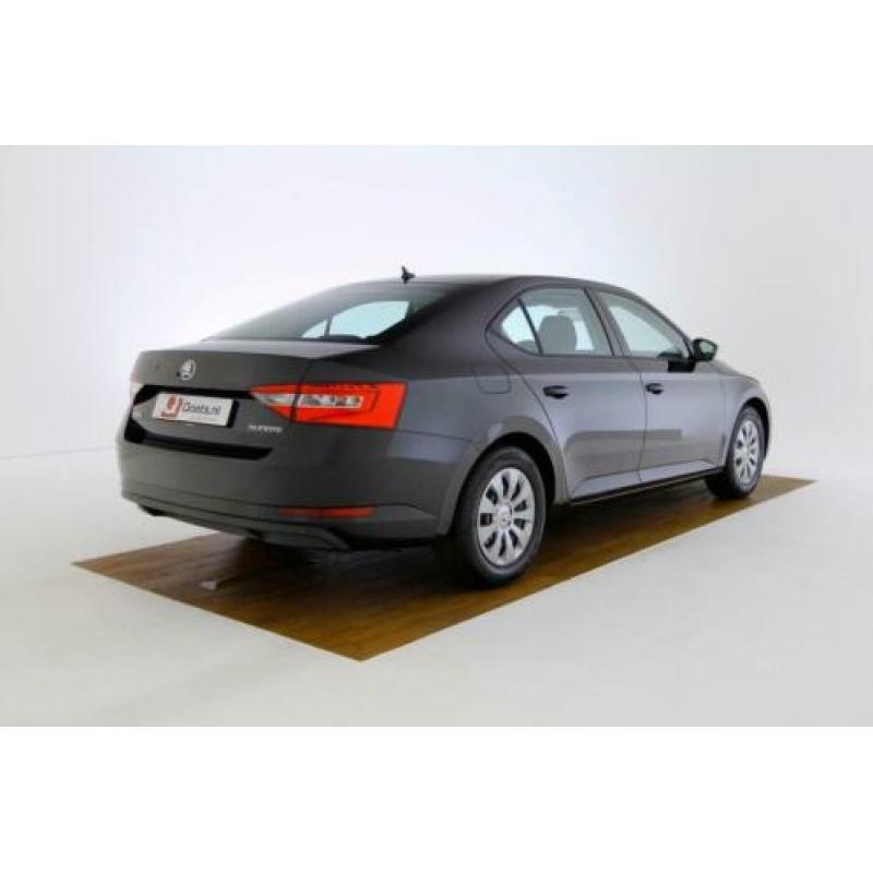 Skoda Superb 1.4 TSI ACT Active DSG - Trekhaak - Navigatie A