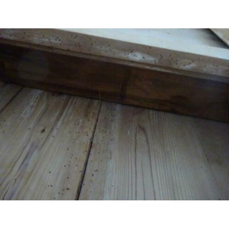 Leuk Oud Houten Tafeltje met Lade