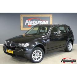 BMW X3 2.0d Executive TREKHAAK AIRCO PDC