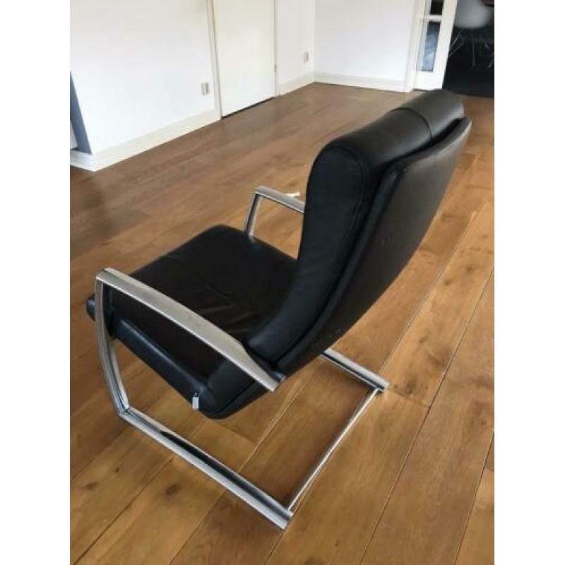 Topform, relaxstoel zwart met rvs onderstel