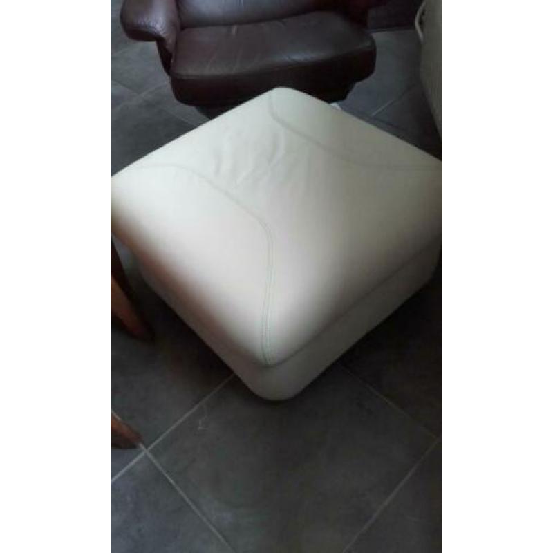 Leren poef/hocker met opbergruimte