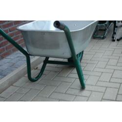 kruiwagen / kruiwagens / nieuwe kruiwagen