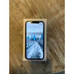 iPhone 11 paars 128GB