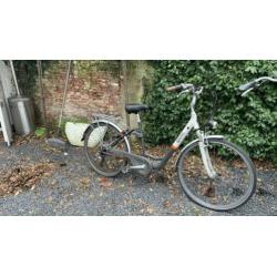 Station fiets met slot en reserve sleutel