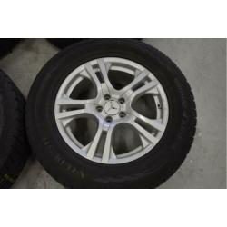 Org. 18" Mercedes GL velgen + winterbanden
