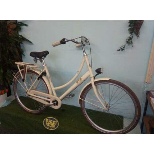 Prachtige nieuwe omafiets bij Boelie's Fietsen