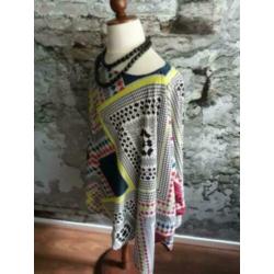 NIEUW!!! Unieke soepel draagbare en kleurrijke cape onesize