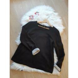Pakket kleding. M/L