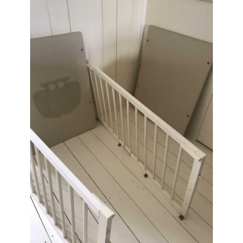 Retro babybedje jaren ‘70