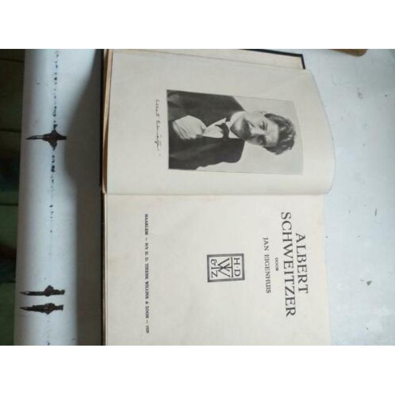 Prachtig boek over Albert Schwritzer.