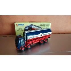 CORGI 24301 Leyland Tanker Set - Youngers