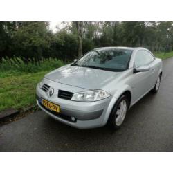 Renault Mégane coupé cabriolet 1.6-16V Priv.Luxe/NIEUW ELEKT