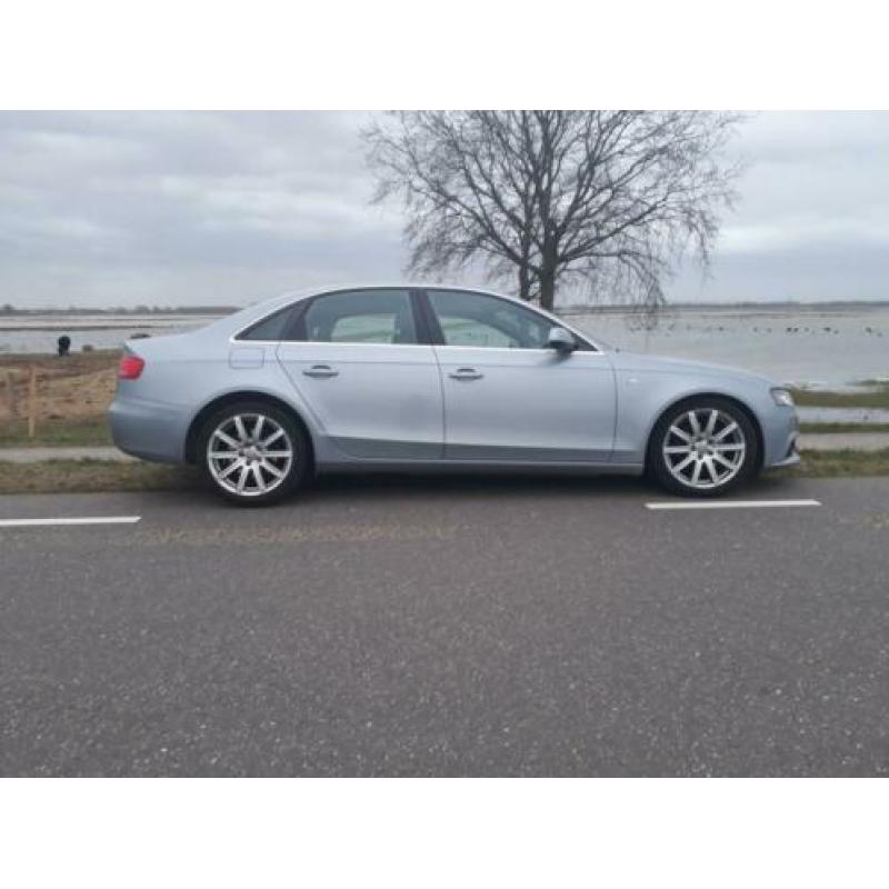 Audi A4 2.0 Tfsi 132KWMultitronic ‘10 Grijs incl modificatie