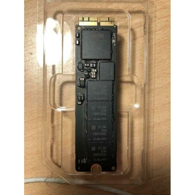 256gb ssd voor MacBook Pro/air Retina (Late 2013 - Mid 2015)