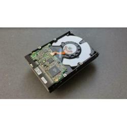 IBM Deskstar 40GB IDE 60GXP 7200RPM 2MB 3.5" IC35L040AVER07-