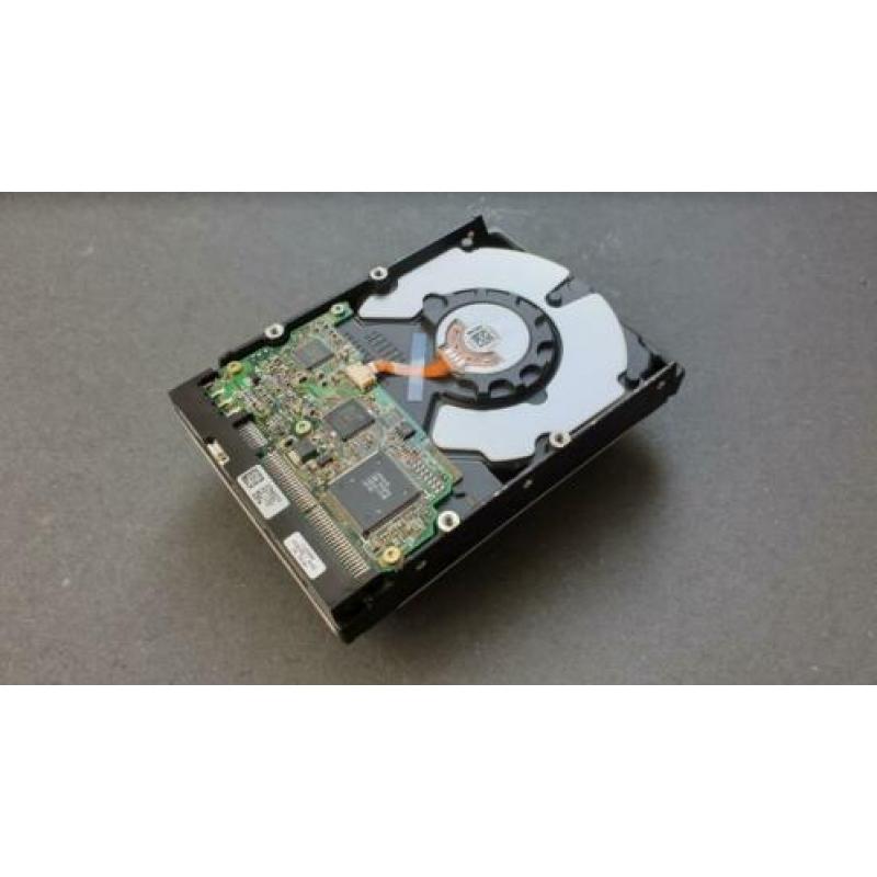 IBM Deskstar 40GB IDE 60GXP 7200RPM 2MB 3.5" IC35L040AVER07-