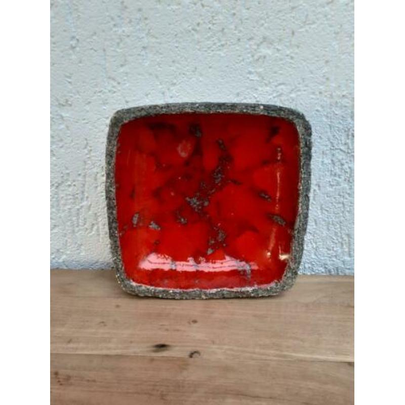 Robuuste schaal Jan van Erp. Vintage keramiek. Retro