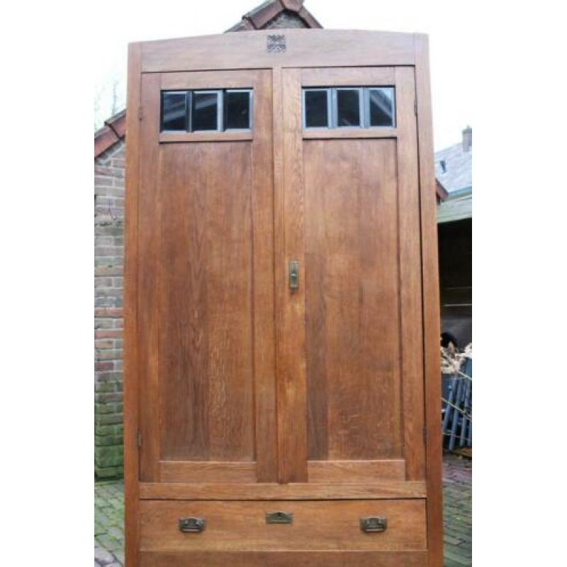 Brocante Art Deco Art Nouveau houten linnenkast kast