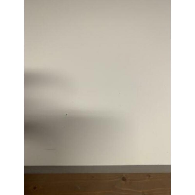 Ikea salontafel wit (twee stuks, aan elkaar te schuiven)