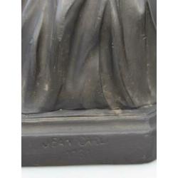 art deco beeld vrouw met hond H 32 cm C