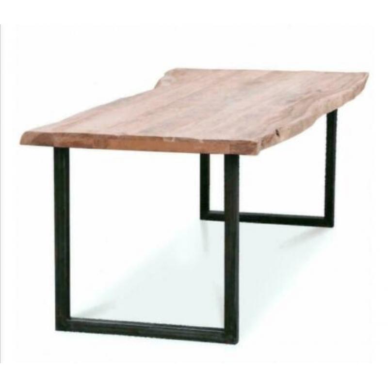 Eetkamertafel boomstam 4-persoons zo goed als nieuw!