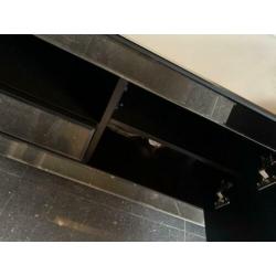 Tv base dubai mirror brons eric custer