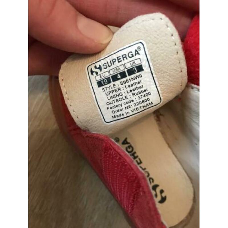 Superga babyschoenen maat 19