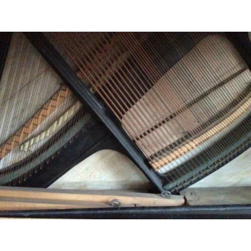 Oude piano