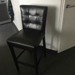 4 donker bruine barkrukken