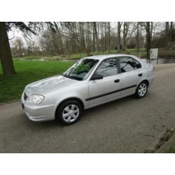 Hyundai Accent 1.3i Active Young 5 deurs.airco.electr.ramen.