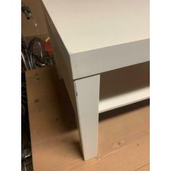 Ikea salontafel wit (twee stuks, aan elkaar te schuiven)