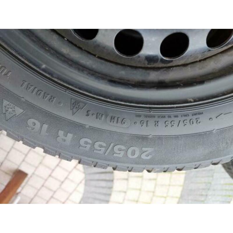 Continental winter contact 205 55 16