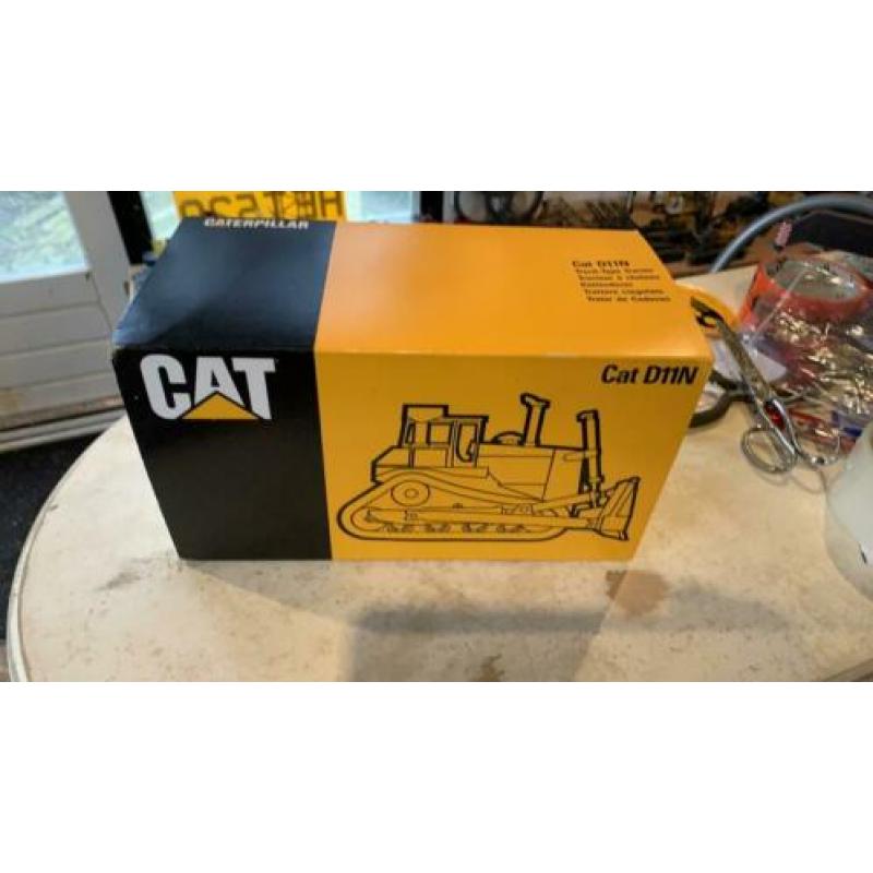 Lege doos van Cat D11N