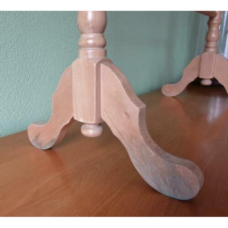 Oude handdoekenrek hout