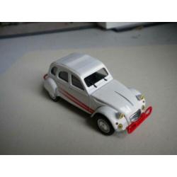 Norev Citroen 2CV - "Rudolph" - metaal