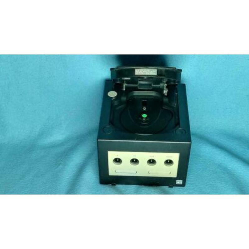 Nintendo gamecube zwart 2 games 1 controller en memorycard